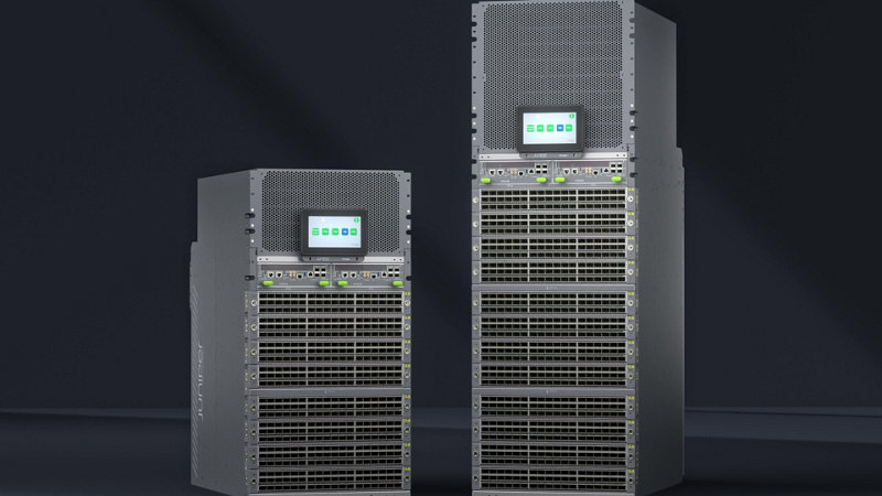 Juniper PTX12000 Line of Modular Routers zoom out