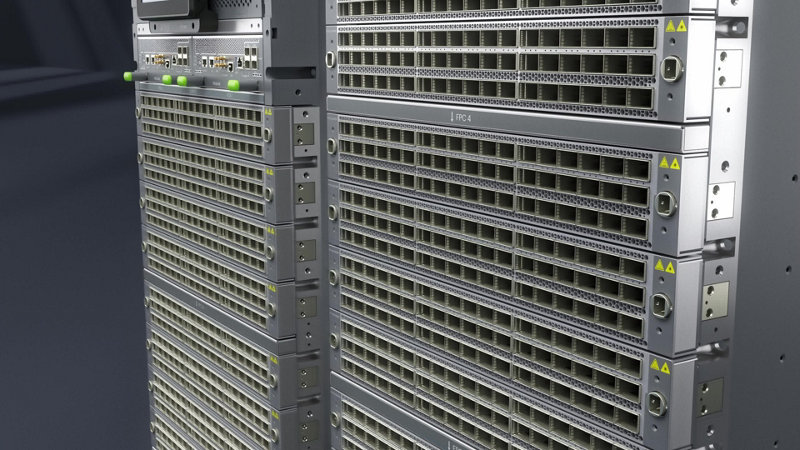 Juniper PTX12000 Line of Modular Routers up-down view